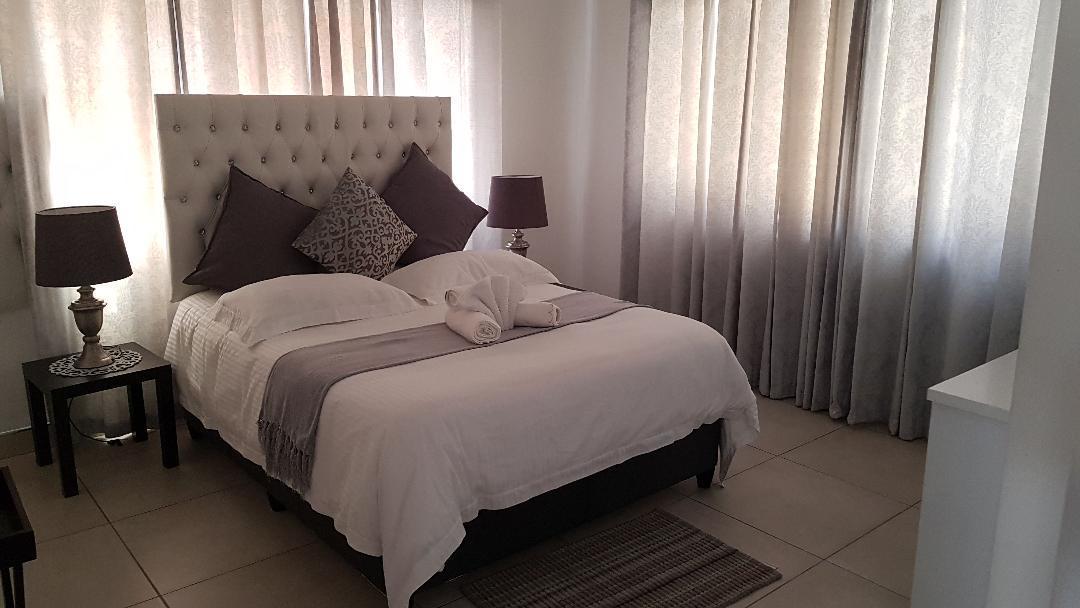 דורבן The Grand Orchid Guesthouse מראה חיצוני תמונה